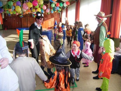 kinderfasching2005a.jpg